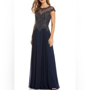 Illusion Yoke Applique Embroidered Bodice Round Neck Cap Sleeve Chiffon Gown